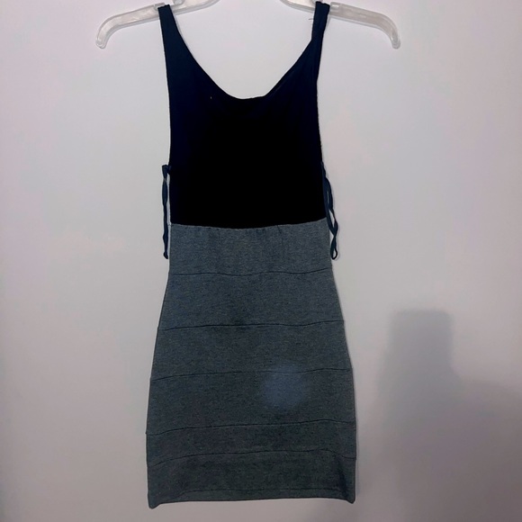 Small cocktail dress grey and black - Picture 1 of 4